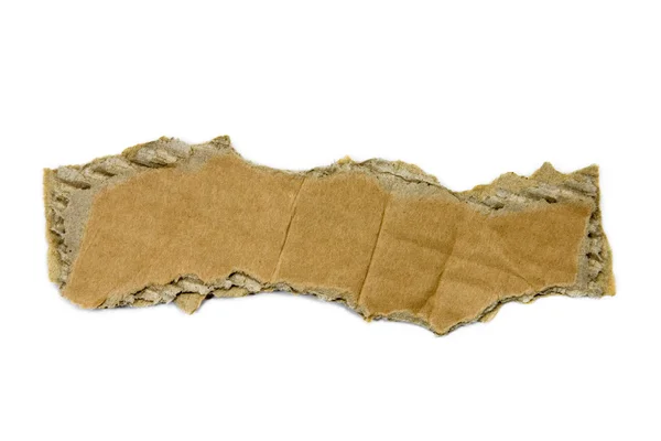Порванный кусок картона, изолированный на белом — стоковое фото