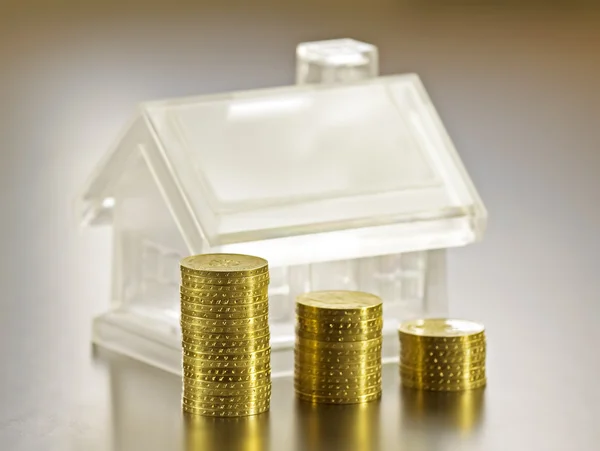 Crystal house and money — Stock Photo, Image