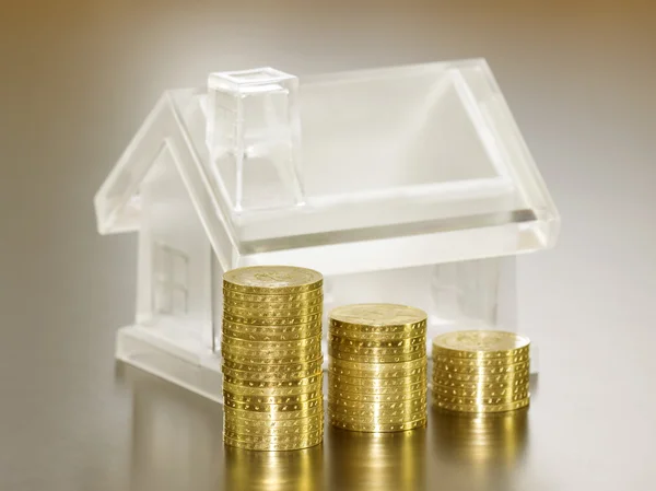 Crystal house and money — Stock Photo, Image