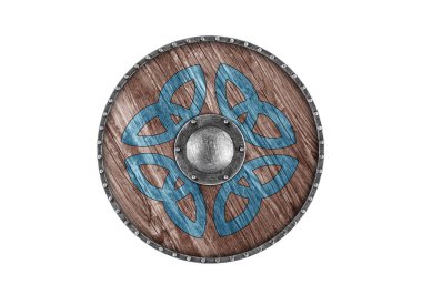 Beyaz arka planda izole edilmiş eski süslü ahşap bir kalkan.