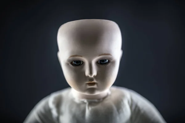 Creepy Doll Face Dark Background — Stock Photo, Image