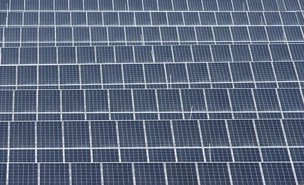 Photovoltaik Module Feld Solarkraftwerk Hintergrund — Stockfoto