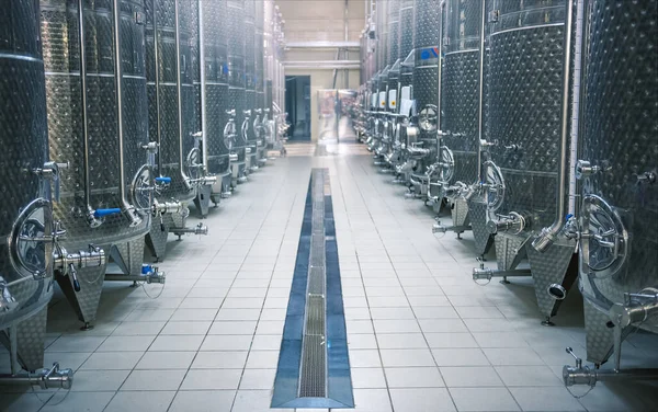 Steel Wine Fermentation Vats Winery Selective Focus Perspective — Stock Photo, Image