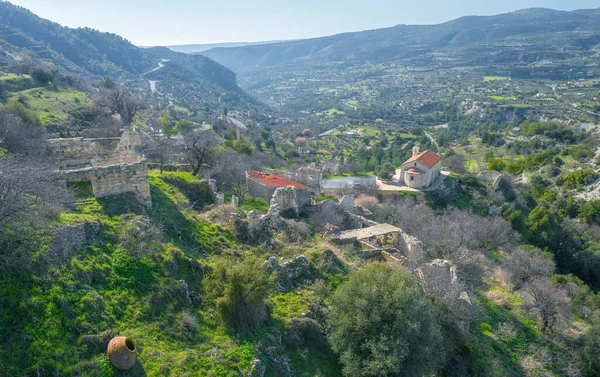 Ruinas Del Pueblo Abandonado Cima Una Colina Despoblación Rural Chipre — Foto de Stock