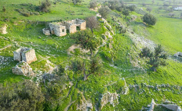 Edificio Piedra Tradicional Ruinas Pendiente Una Colina Despoblación Rural Chipre — Foto de Stock