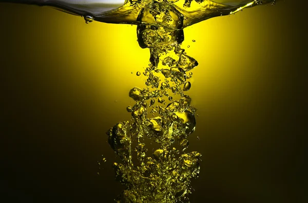 Желтый напиток — стоковое фото
