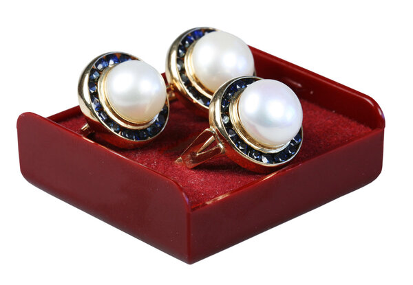 Set of ornaments with pearls