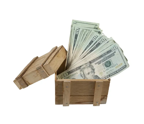 Drewnianej skrzyni pełnej pieniędzy — Zdjęcie stockowe