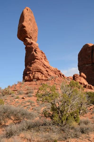 平衡的岩拱国家公园 — 图库照片