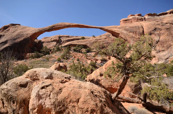 Liggande bågen i arches national park — Stockfoto