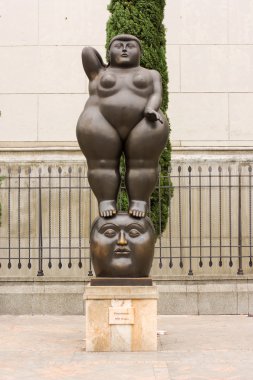 Botero heykeli