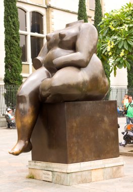 Botero heykeli