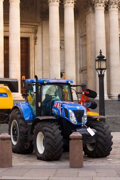 Traktor — Stockfoto