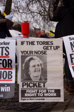 Mart, Londra Tottenham keser.