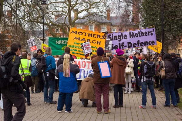 Tottenham cuts march, London. — Stock Photo, Image