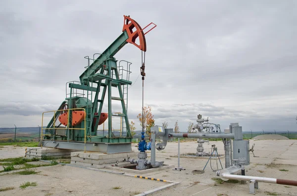 Oil pump jack — Stock Photo, Image