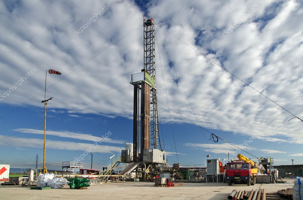 Oil drilling rig — Stock Photo © merial #14143711