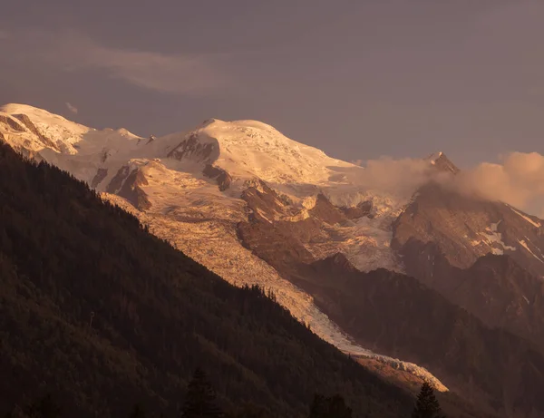 Alpok Táj Csúcsa Mont Blanc Bossons Gleccser Chamonix Völgyben Francia — Stock Fotó