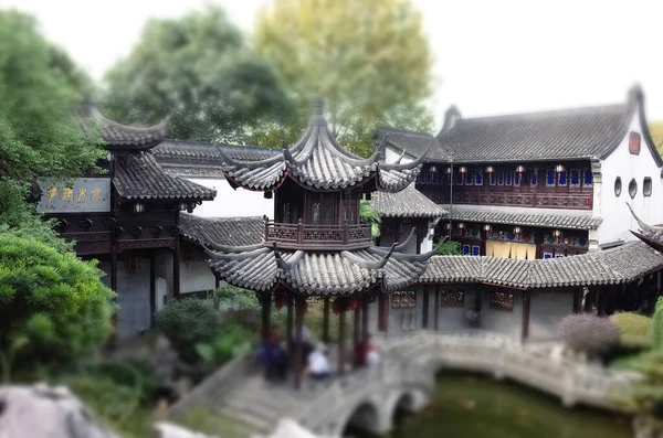 Traditionelle Chinesische Holzbauarchitektur Und Gartenarbeit — Stockfoto
