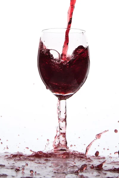 Nalití červeného vína — Stock fotografie