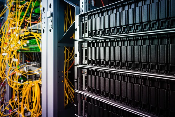 Riga Dischi Rigidi Utilizzati Memorizzazione Dei Dati Nel Data Center — Foto Stock