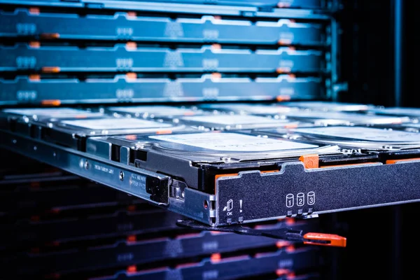 Maintenance Hard Drives Data Storage Hosting Center Open Tray Cluster — Stock Photo, Image