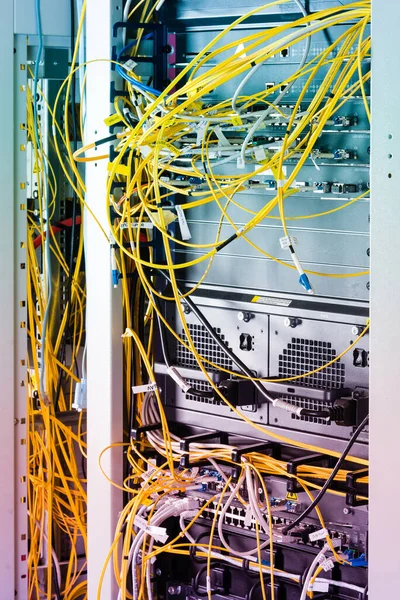 Close Yellow Fiber Optic Cables Connected Server Server Rack — Stock Photo, Image