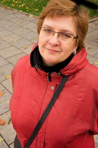 Orta yaşlı kadın portresi