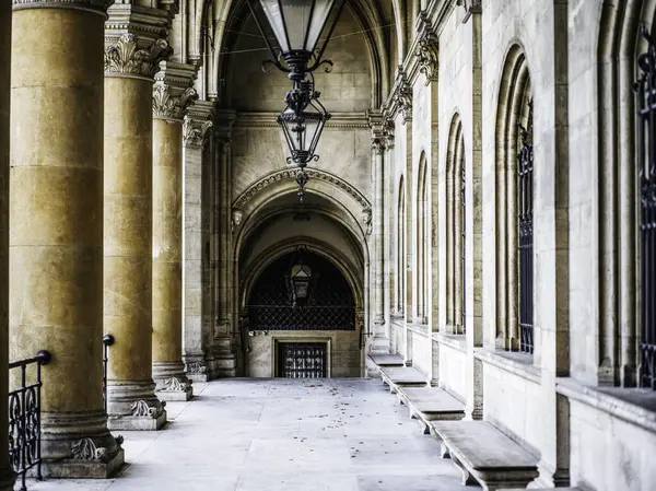 Couloir Baroque Avec Colonnes Photos De Stock Libres De Droits