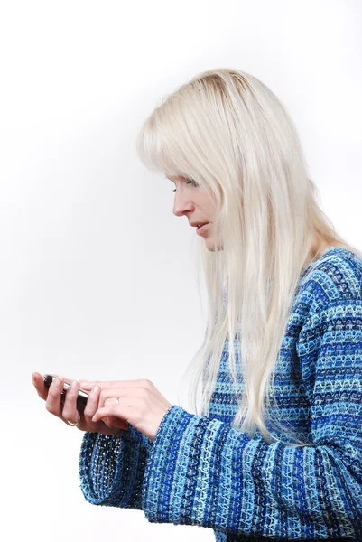 Portrét telefonující blondýnka — Stock fotografie