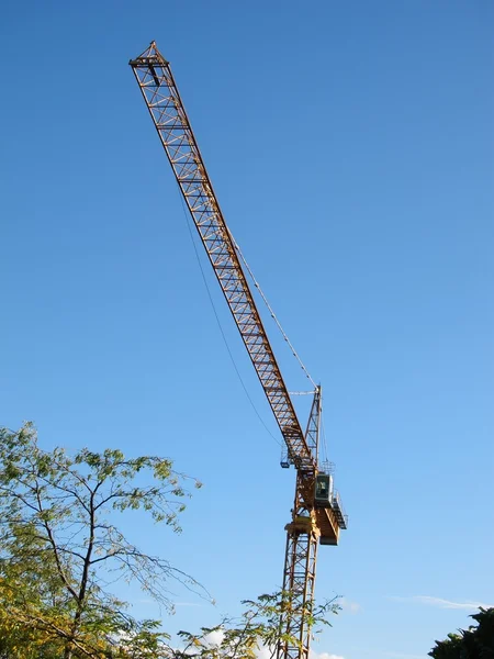 Crane working in the construction business — Stock Photo, Image