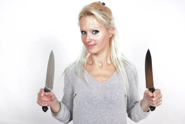 Donna con coltello — Foto Stock