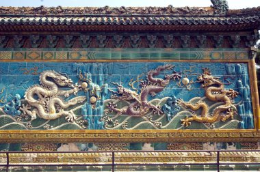 Dokuz mu? Ejderha ekran, Beihai park Beijing