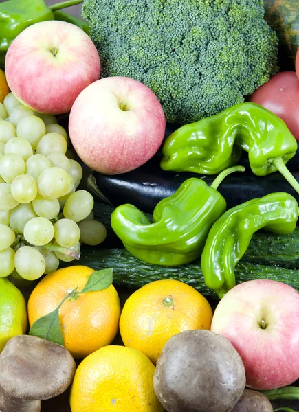 Frutos e produtos hortícolas — Fotografia de Stock