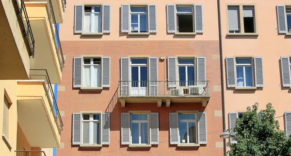 Gebäude, Lugano, Schweiz — Stockfoto