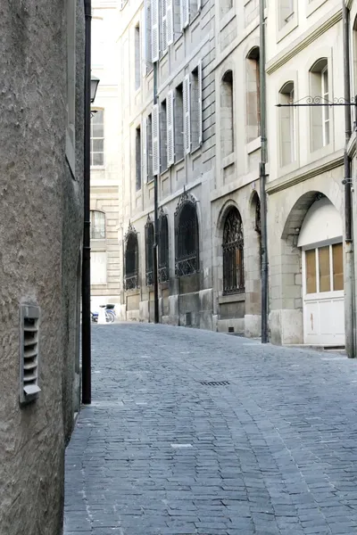 Calle en la ciudad vieja, Ginebra, Suiza — Foto de Stock