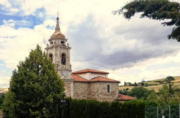 Kostel Santiaga Apoštola Villafranca Montes Oca Dne Španělsko — Stock fotografie