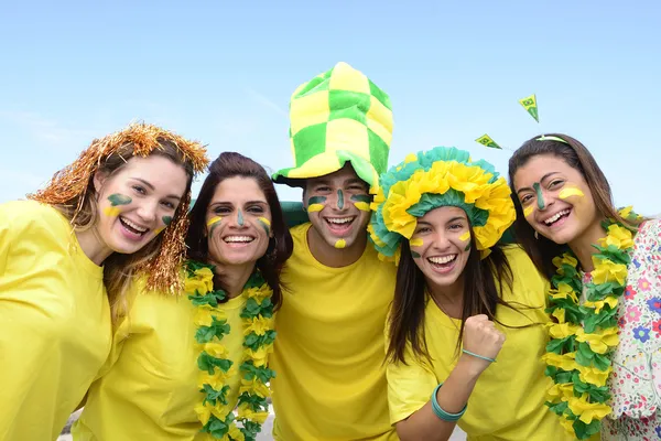 브라질 축구 팬 들 — 스톡 사진