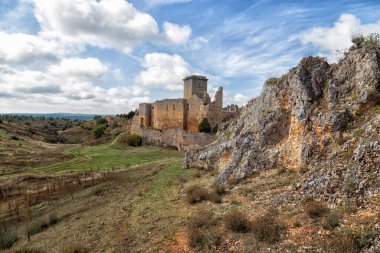Soria 'daki Ucero Kalesi, Castilla Leon topluluğu, İspanya
