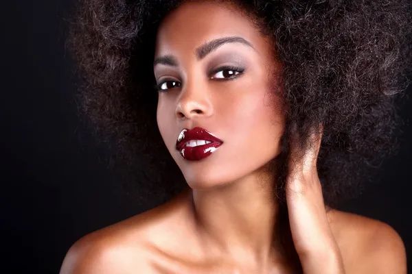 Bella donna nera afroamericana — Foto Stock