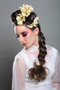 приголомшливі жінка з чистою і досконалий макіяж아름 다운 깨끗 한 여자와 완벽 한 메이크업 