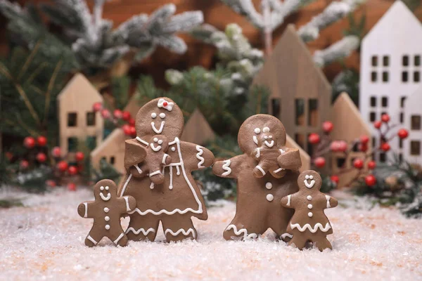 Joyeuse Famille Pain Épice Profiter Des Vacances Noël Avec Leurs — Photo