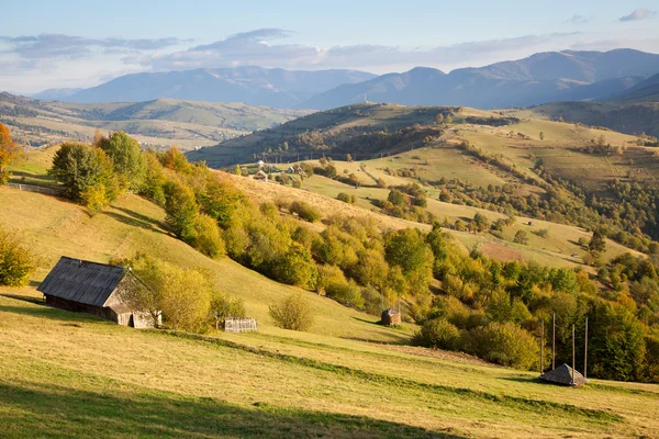 Cárpatos montanhas paisagem — Fotografia de Stock