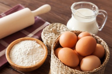 yumurta, süt ve unu