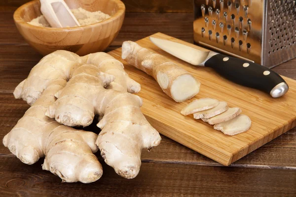 Fresh, ground and grated ginger root — Stock Photo, Image