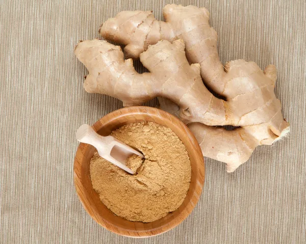 Fresh ginger root — Stock Photo, Image