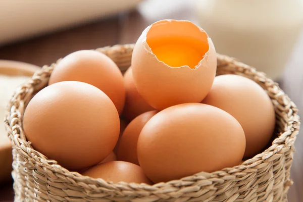 Eggs, milk and flour — Stock Photo, Image