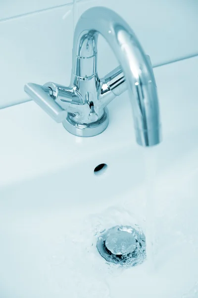 Open water faucet — Stock Photo, Image