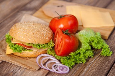 Hamburger malzemeler