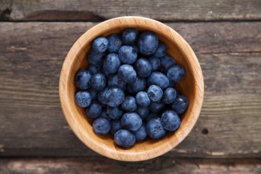 yaban mersini bir kase